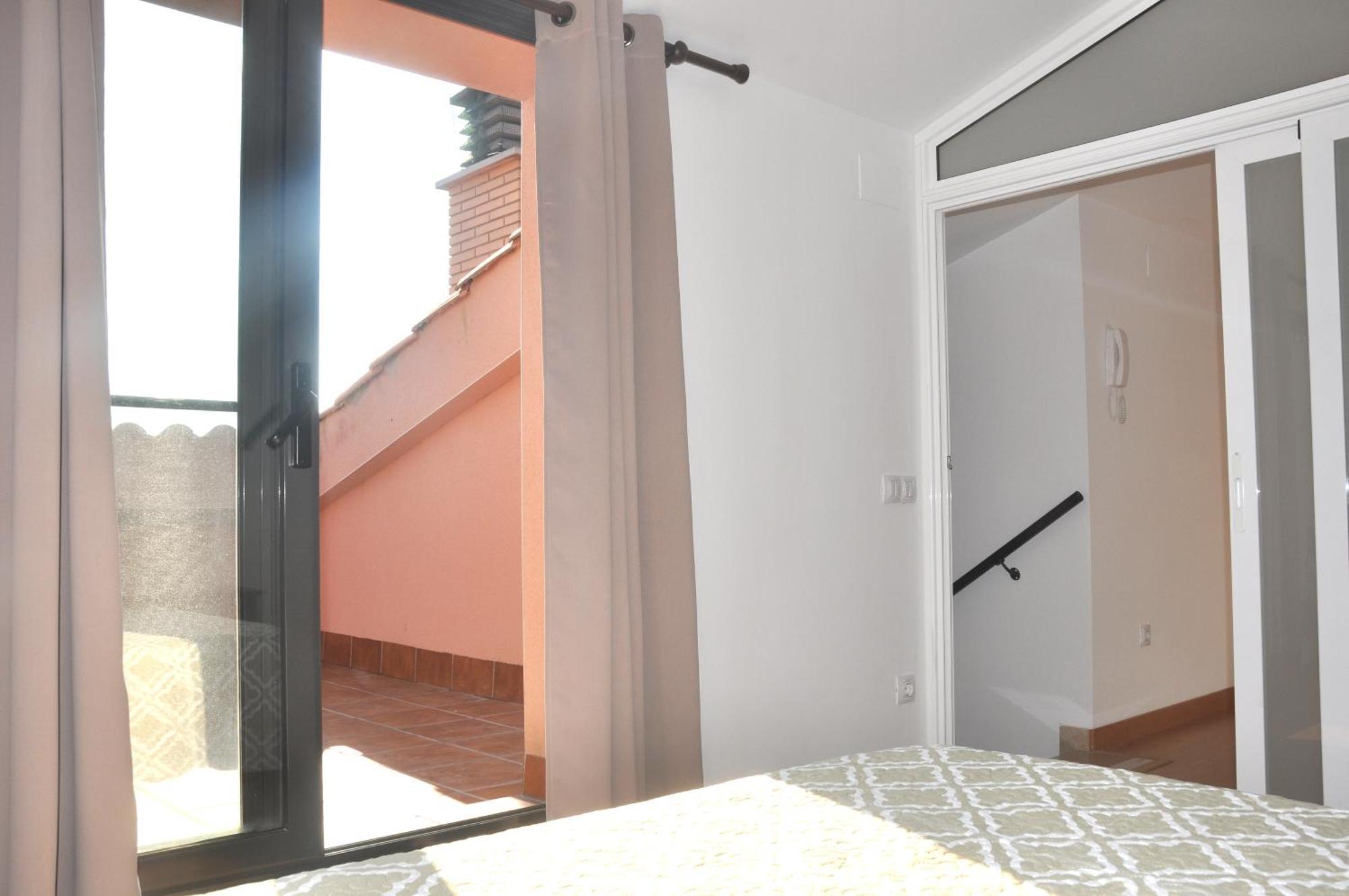 Duplex En Delta De L'Ebre Con Dos Terrazas Y Balcon Apartment Deltebre Luaran gambar