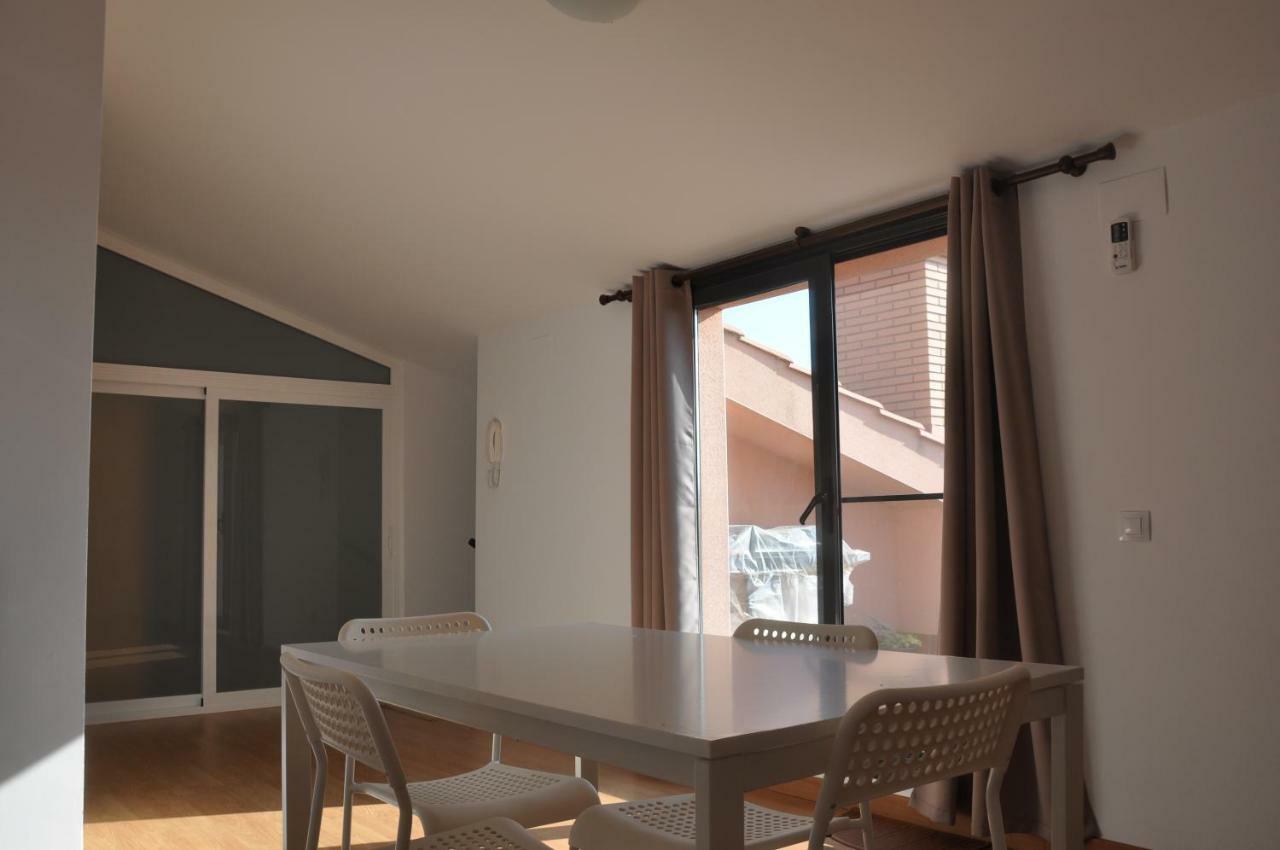 Duplex En Delta De L'Ebre Con Dos Terrazas Y Balcon Apartment Deltebre Luaran gambar